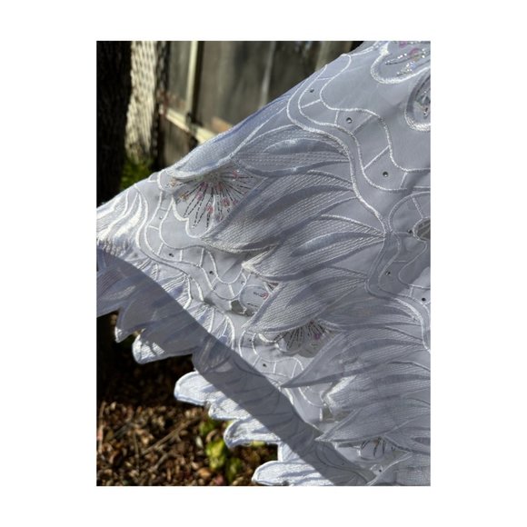 White Angel Wing Caftan Dress Sequins Embroidery Cutwork - Picture 3 of 16